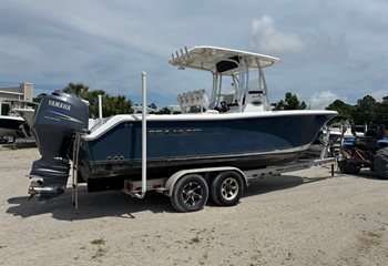 2011 Sea Hunt Gamefish 25 Boat